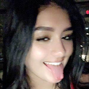 Meet your Posher, Victoria